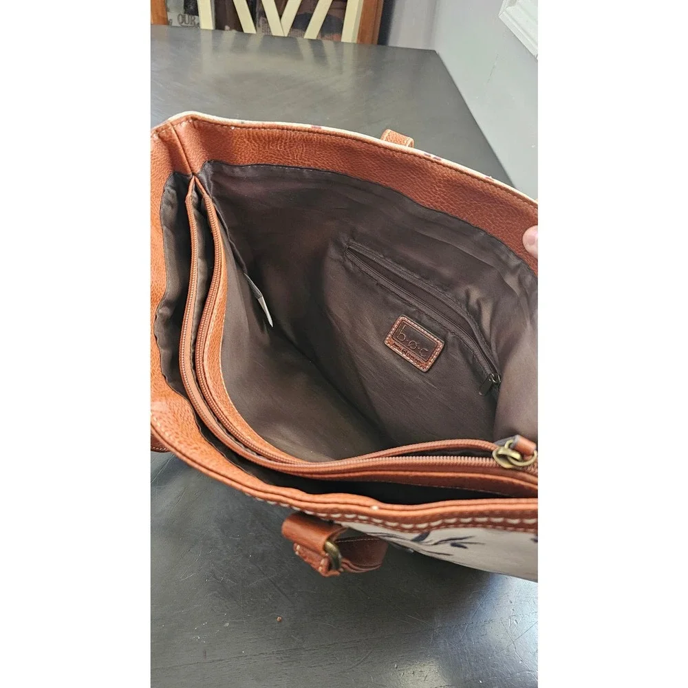 B.O.C BOC floral‎ leather purse